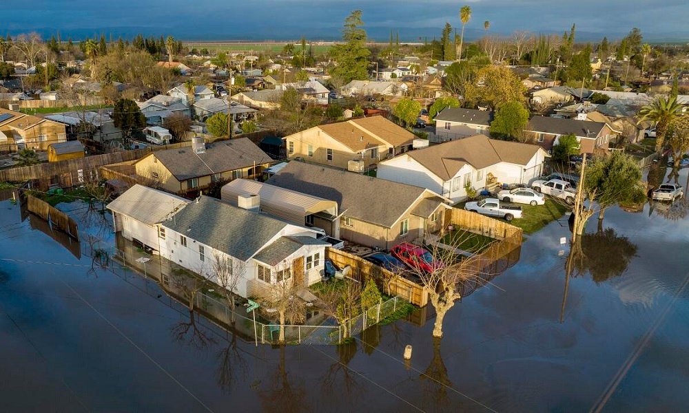 Southern California Deluge: Flash Flooding and Mud Flows from Heavy Rains