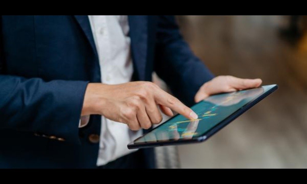 UK banks complete first live customer transactions